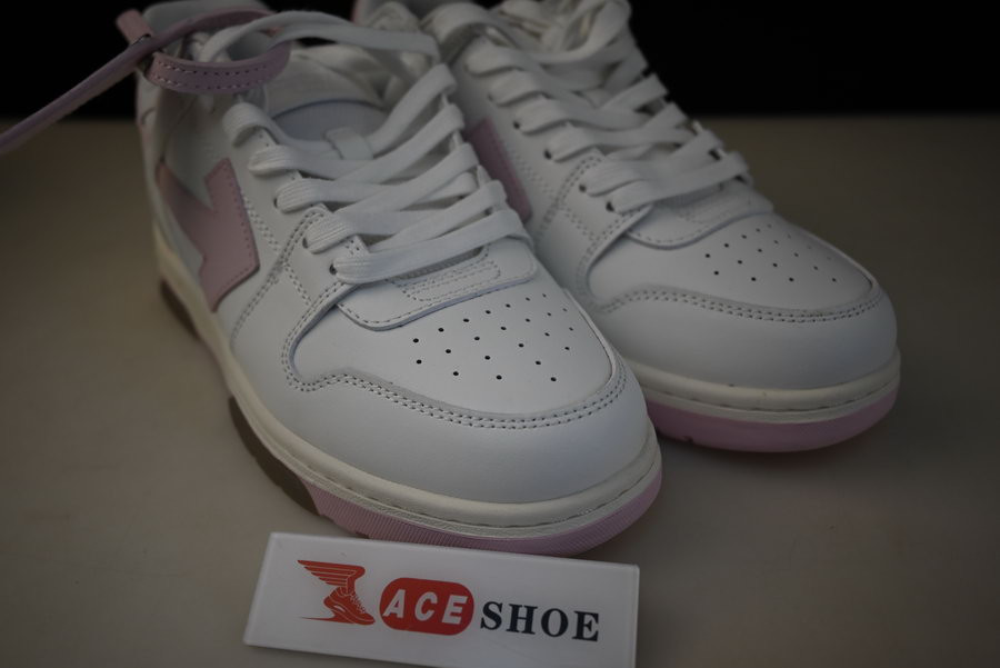 OF™ C/O VIRGIL ABLOH OUT OF OFFICE LOW-TOP LEATHER SNEAKERS ‘OOO“