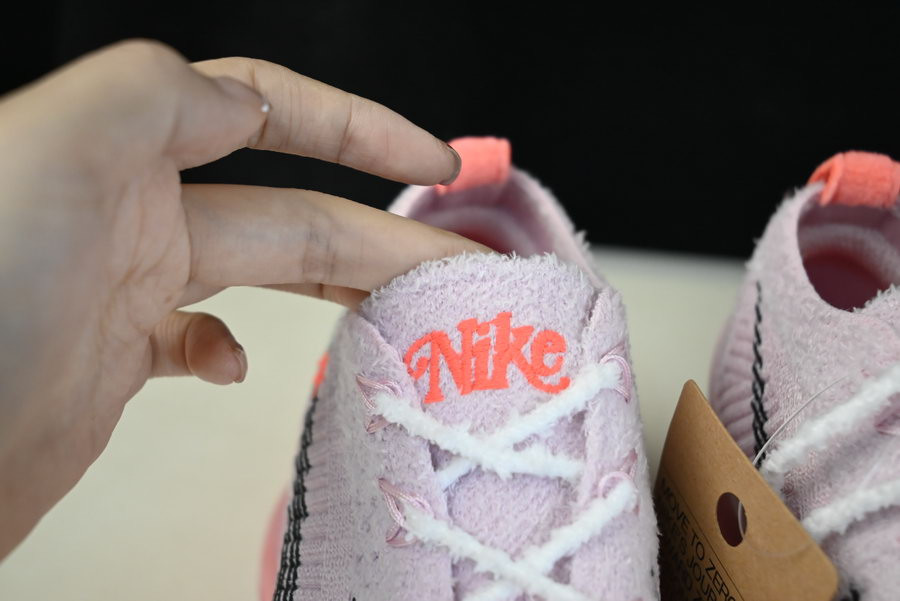 Nike Air Max Scorpion “Hot Pink” (Barbie) FN8925-696