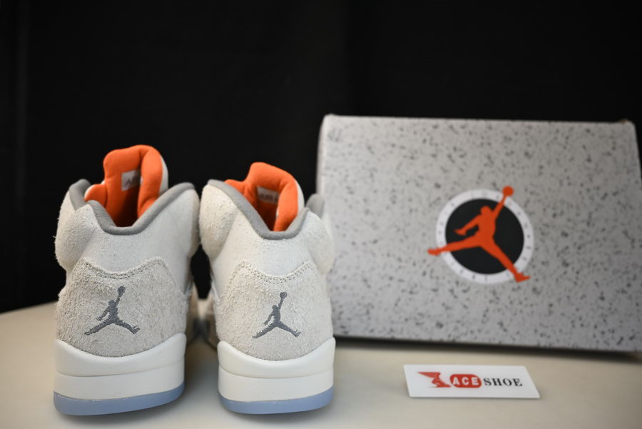 AIR JORDAN 5 RETRO SE 