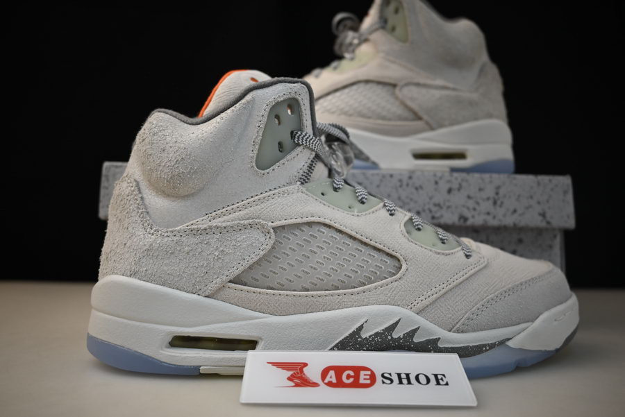 AIR JORDAN 5 RETRO SE 