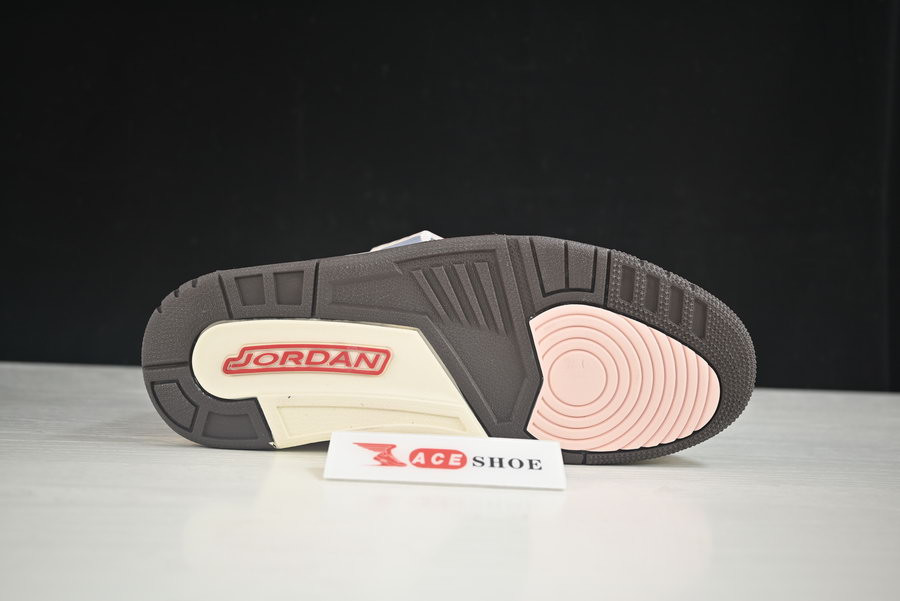 WMNS AIR JORDAN 3 RETRO 