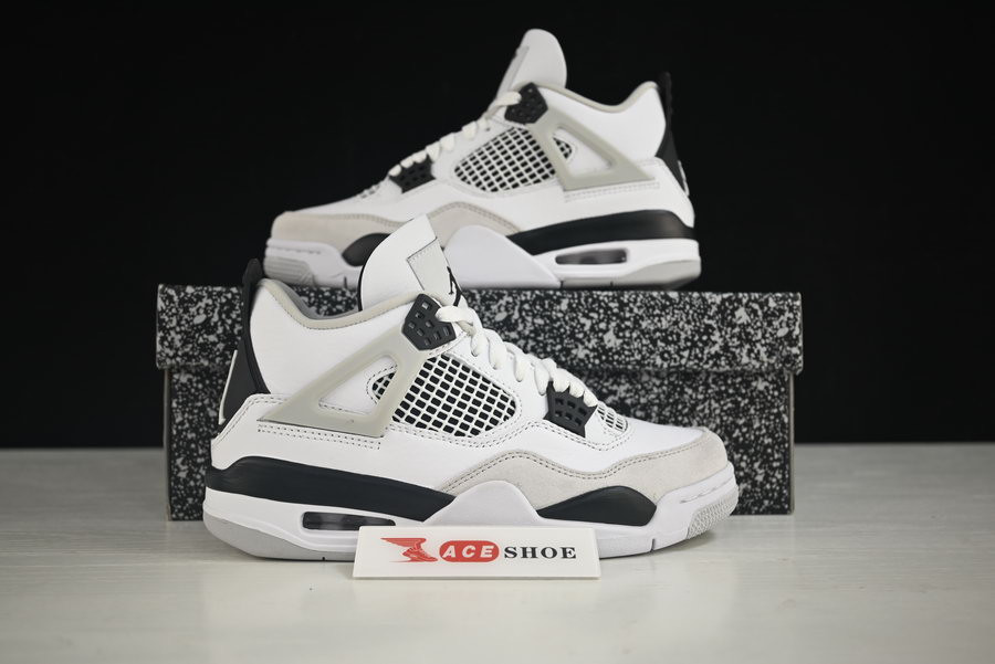 AIR JORDAN 4 “MILITARY BLACK” DH6927-111
