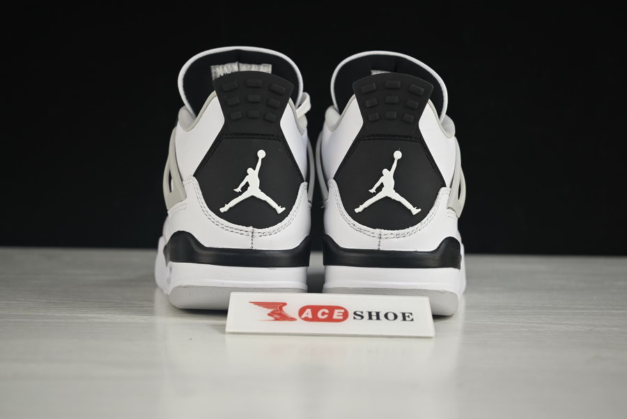 AIR JORDAN 4 “MILITARY BLACK” DH6927-111