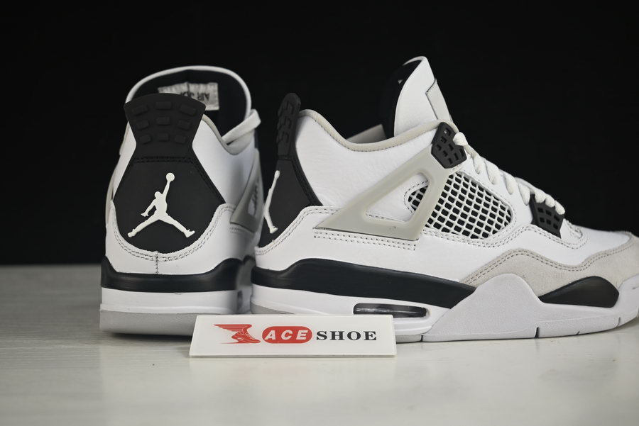 AIR JORDAN 4 “MILITARY BLACK” DH6927-111