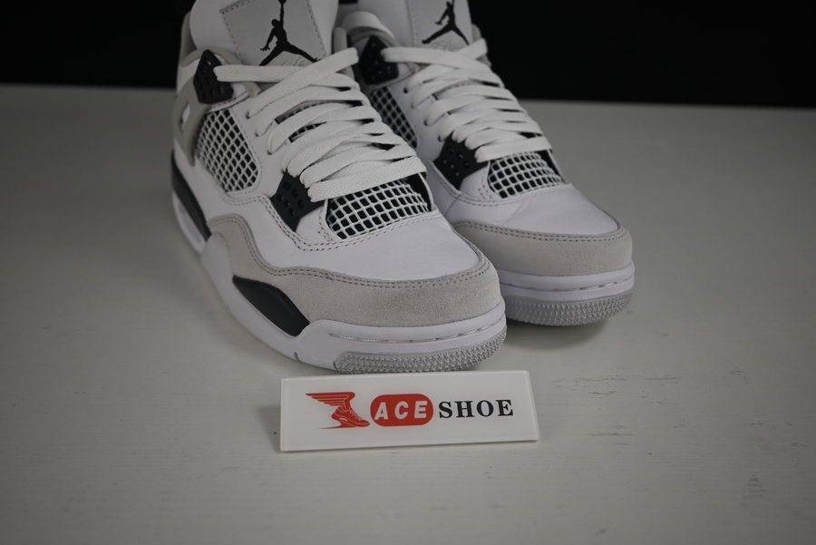 AIR JORDAN 4 “MILITARY BLACK” DH6927-111