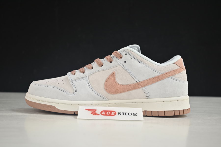 NIKE DUNK LOW RETRO PREMIUM