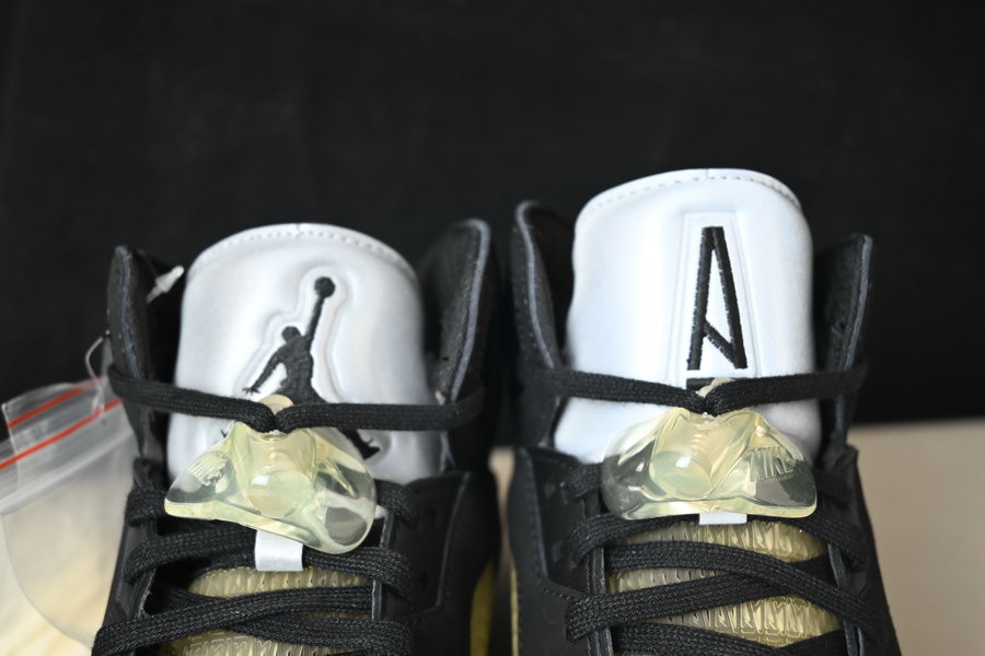 A MA MANIÉRE X AIR JORDAN 5 “BLACK” FD1330-001
