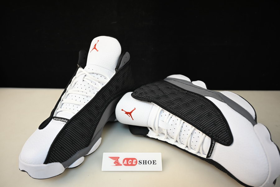 AIR JORDAN 13 RETRO