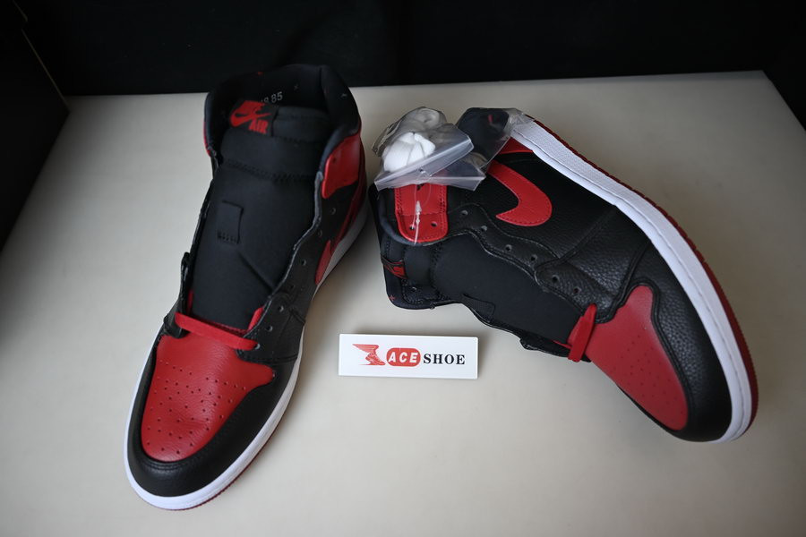 AIR JORDAN 1 RETRO HIGH BAN “BANNED” 432001-001