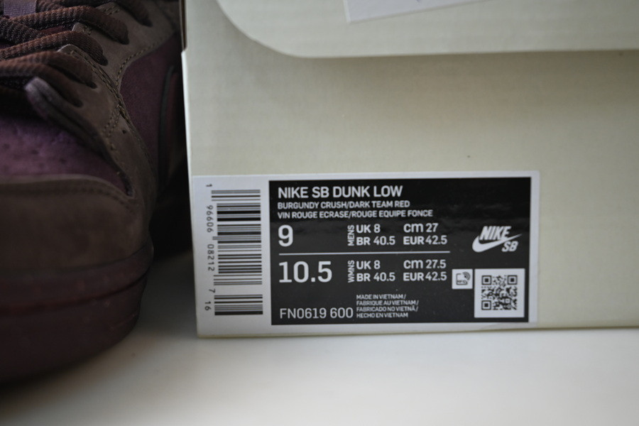 Nike SB Dunk Low Premium Valentine