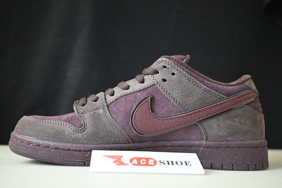 Nike SB Dunk Low Premium Valentine