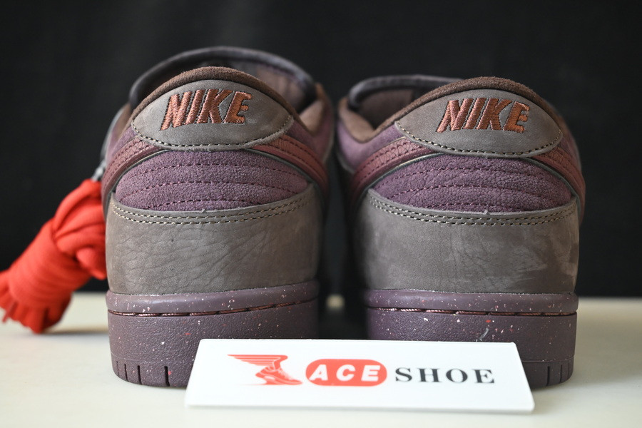 Nike SB Dunk Low Premium Valentine