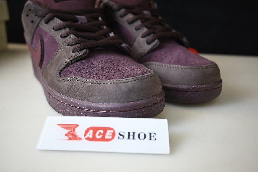 Nike SB Dunk Low Premium Valentine