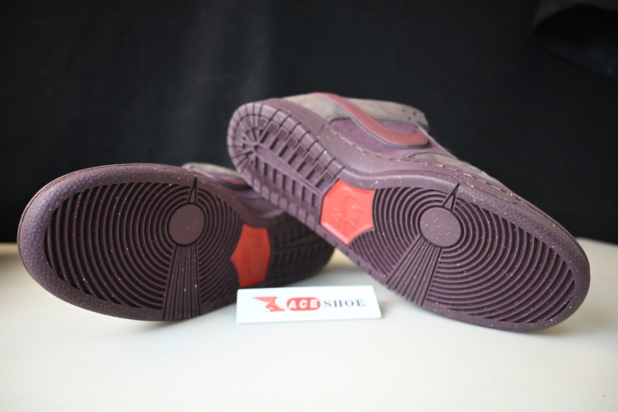 Nike SB Dunk Low Premium Valentine