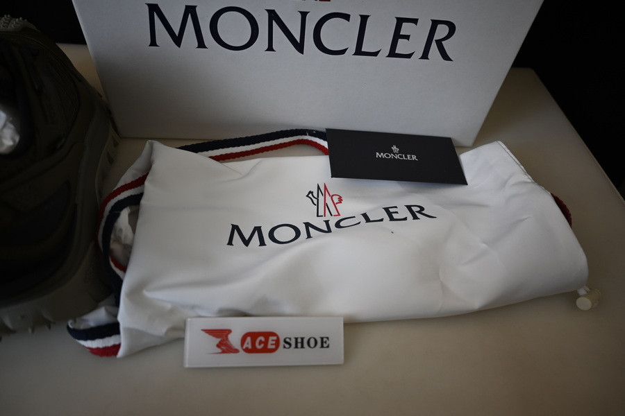 MONcler Trailgrip Gore-Tex