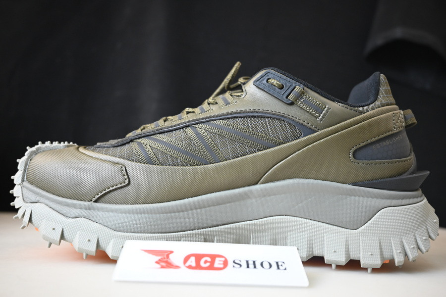 MONcler Trailgrip Gore-Tex