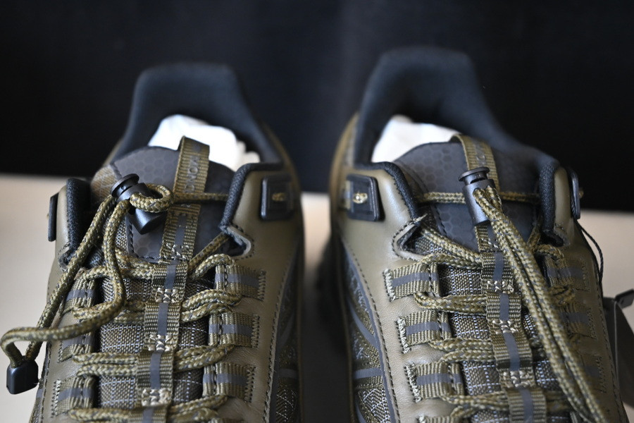 MONcler Trailgrip Gore-Tex