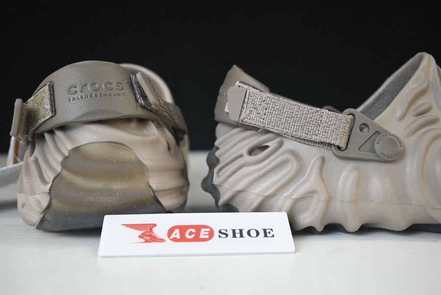 CROCS POLLEX CLOG BY SALEHE BEMBURY MENEMSHA 207393-195