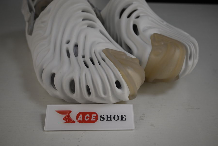 CROCS POLLEX CLOG BY SALEHE BEMBURY STRATUS 207393-1CN