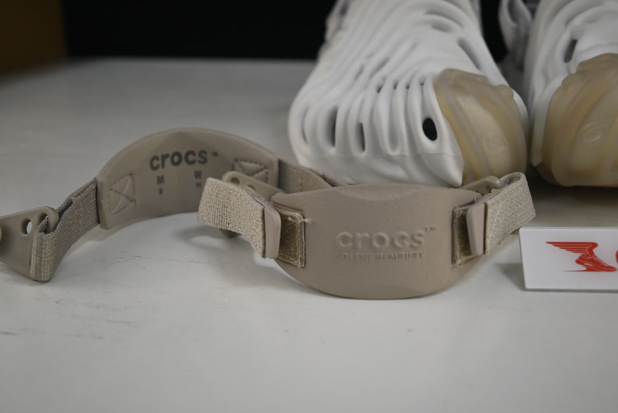 CROCS POLLEX CLOG BY SALEHE BEMBURY STRATUS 207393-1CN