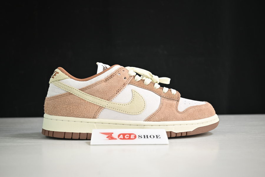 NIKE SB DUNK LOW PRM “MEDIUM CURRY” DD1390-100