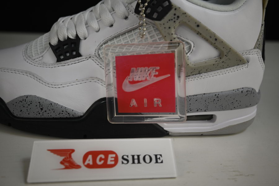 AIR JORDAN 4 RETRO OG "WHITE CEMENT 2016 RELEASE" 840606-192