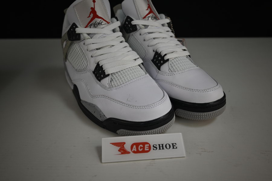 AIR JORDAN 4 RETRO OG "WHITE CEMENT 2016 RELEASE" 840606-192