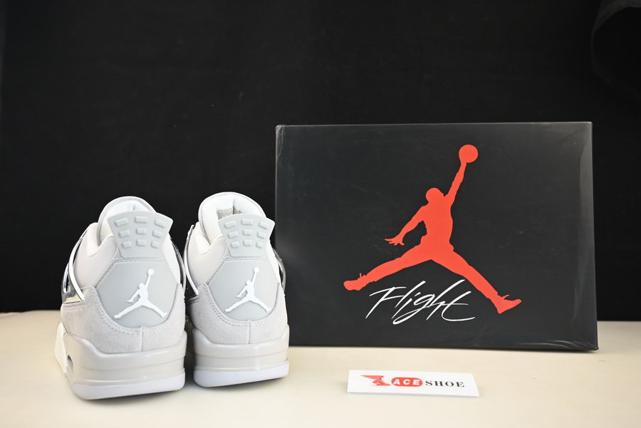 Air Jordan 4 Womens Frozen Moments AQ9129-001