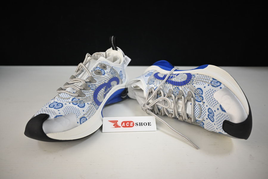 G*u*i sneaker