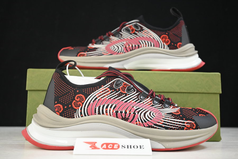 G*u*i sneaker