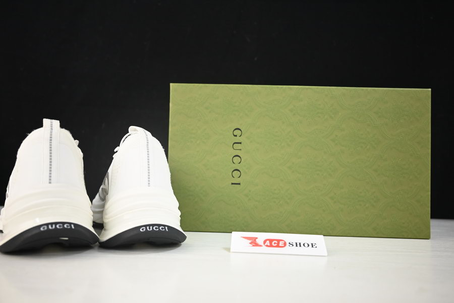 G*u*i sneaker
