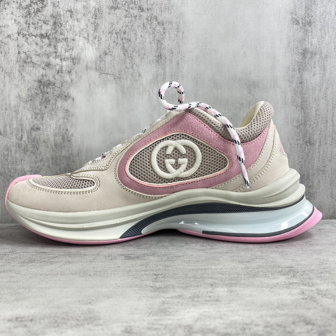 G*u*i sneaker