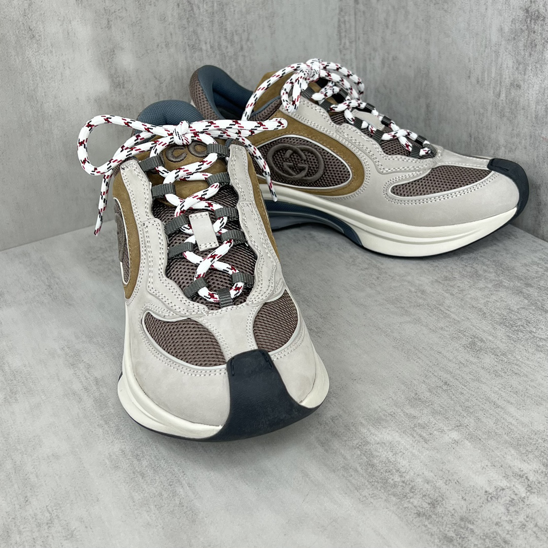 G*u*i sneaker