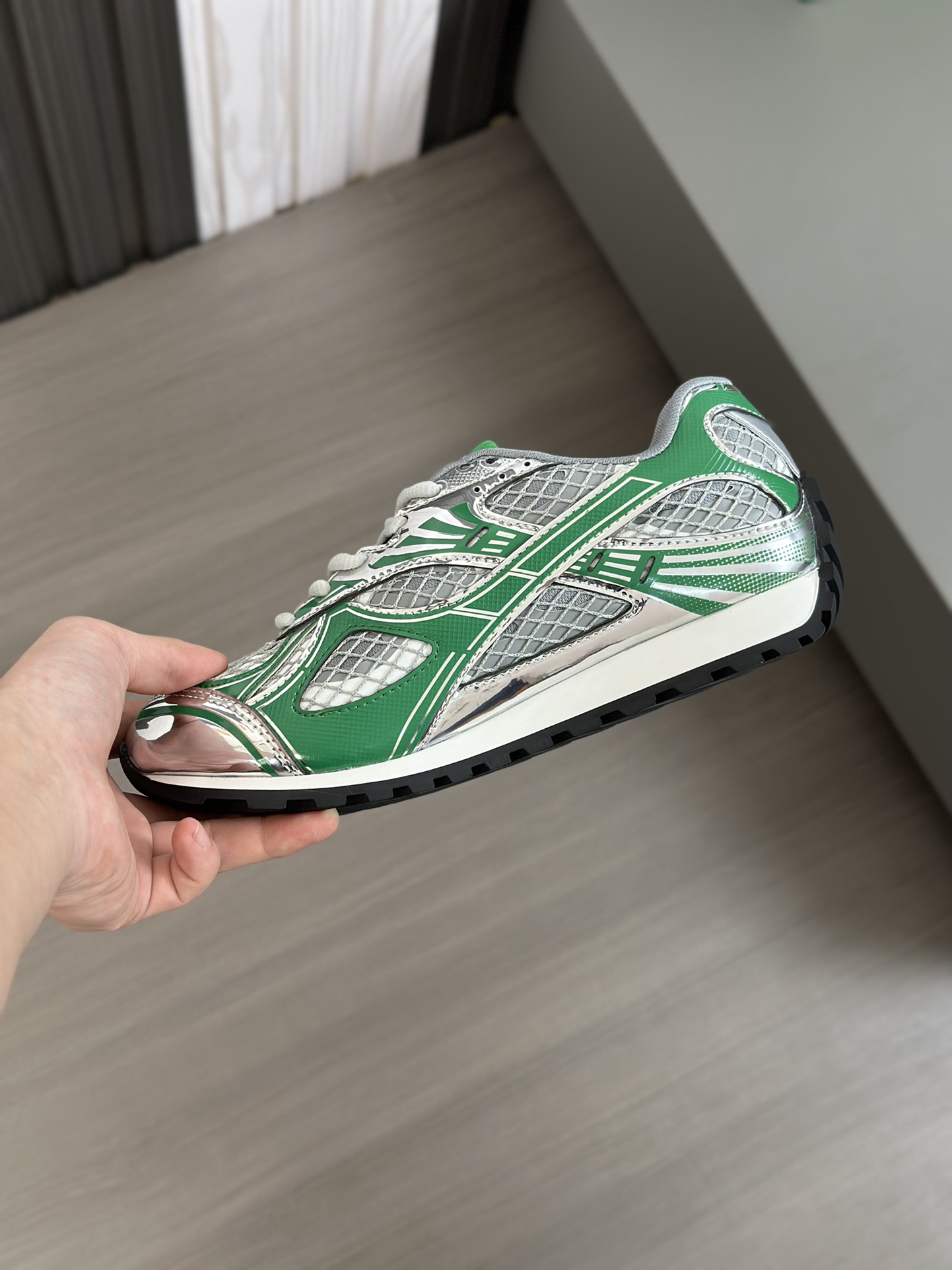 bo*te*ga Ve*ne*ta orbit sneaker