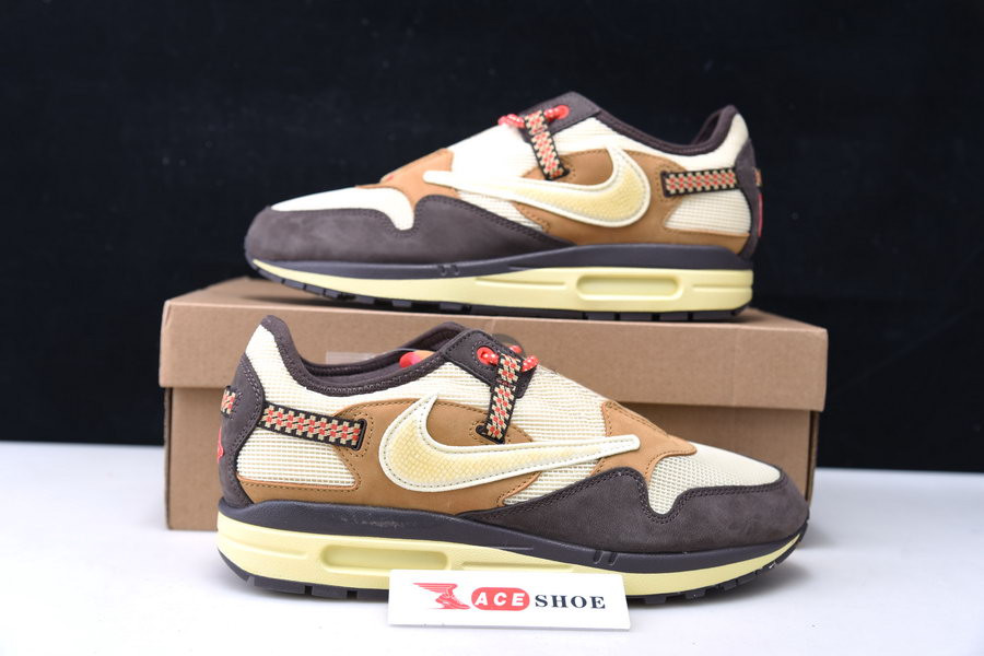 TRAVIS SCOTT X NIKE AIR MAX 1 “BAROQUE BROWN” DO9392-200