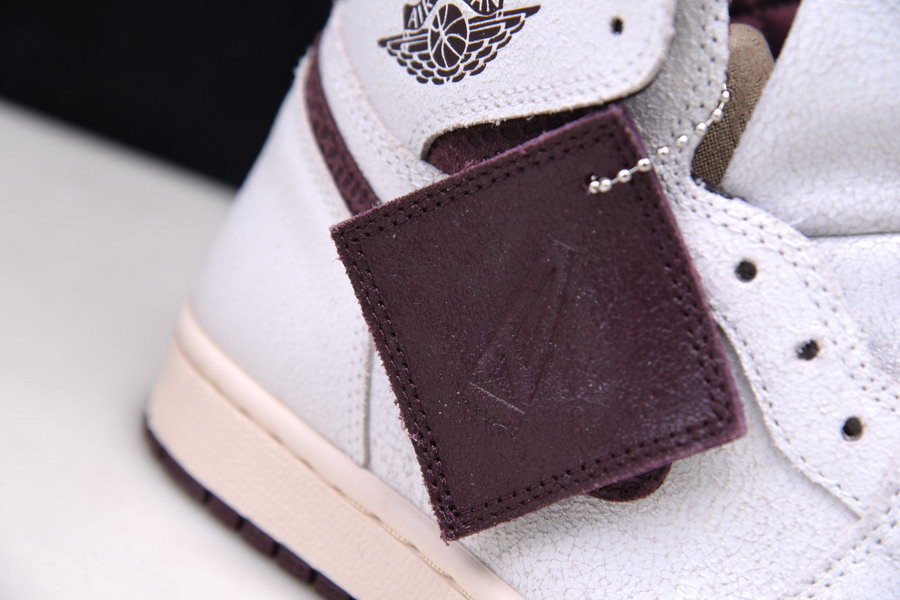 A MA MANIÉRE X AIR JORDAN 1 HIGH OG DO7097-100