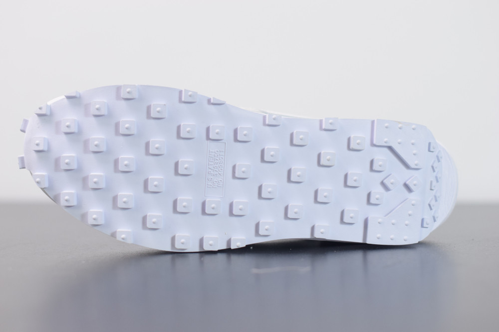 NIKE SACAI NIKE LDWAFFLE WHITE NYLON WHITE BV0073-101