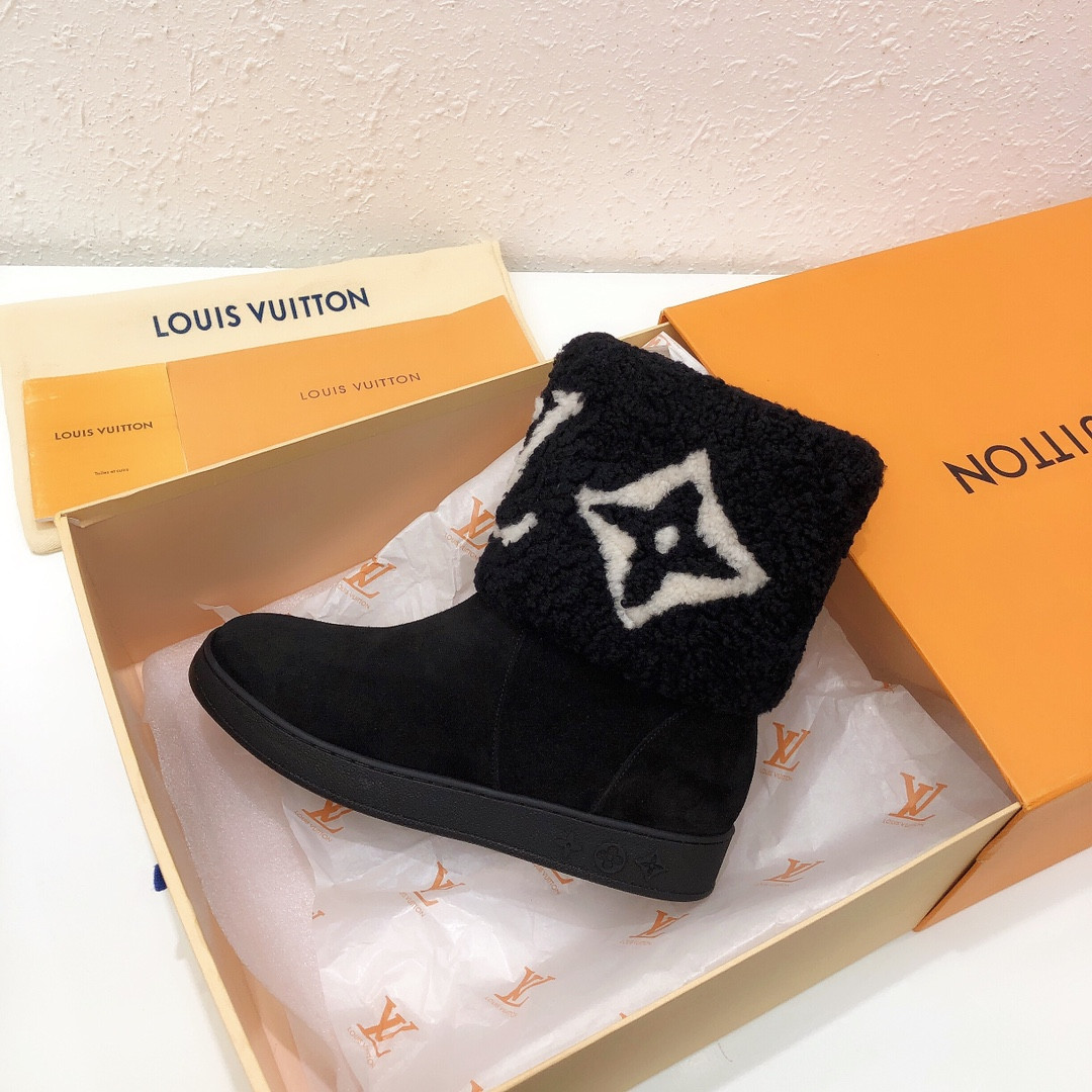 LVT BOOTS