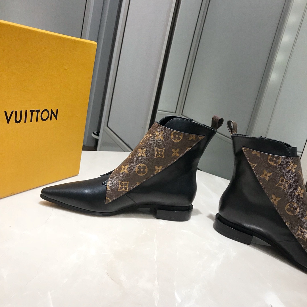 LVT BOOTS