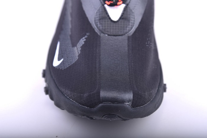 NIKE REACT RUNNER MID WR ISPA AT3143-001