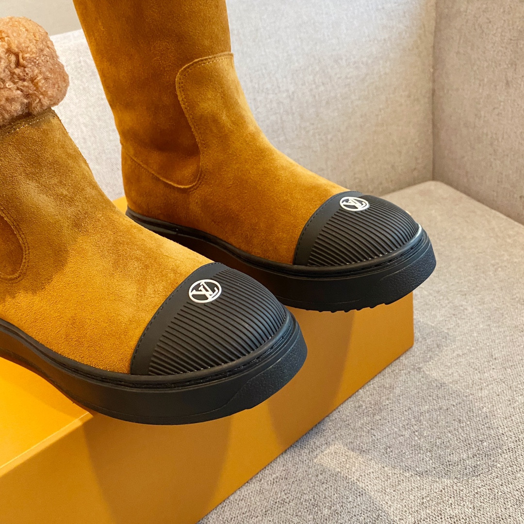 LVT BOOTS
