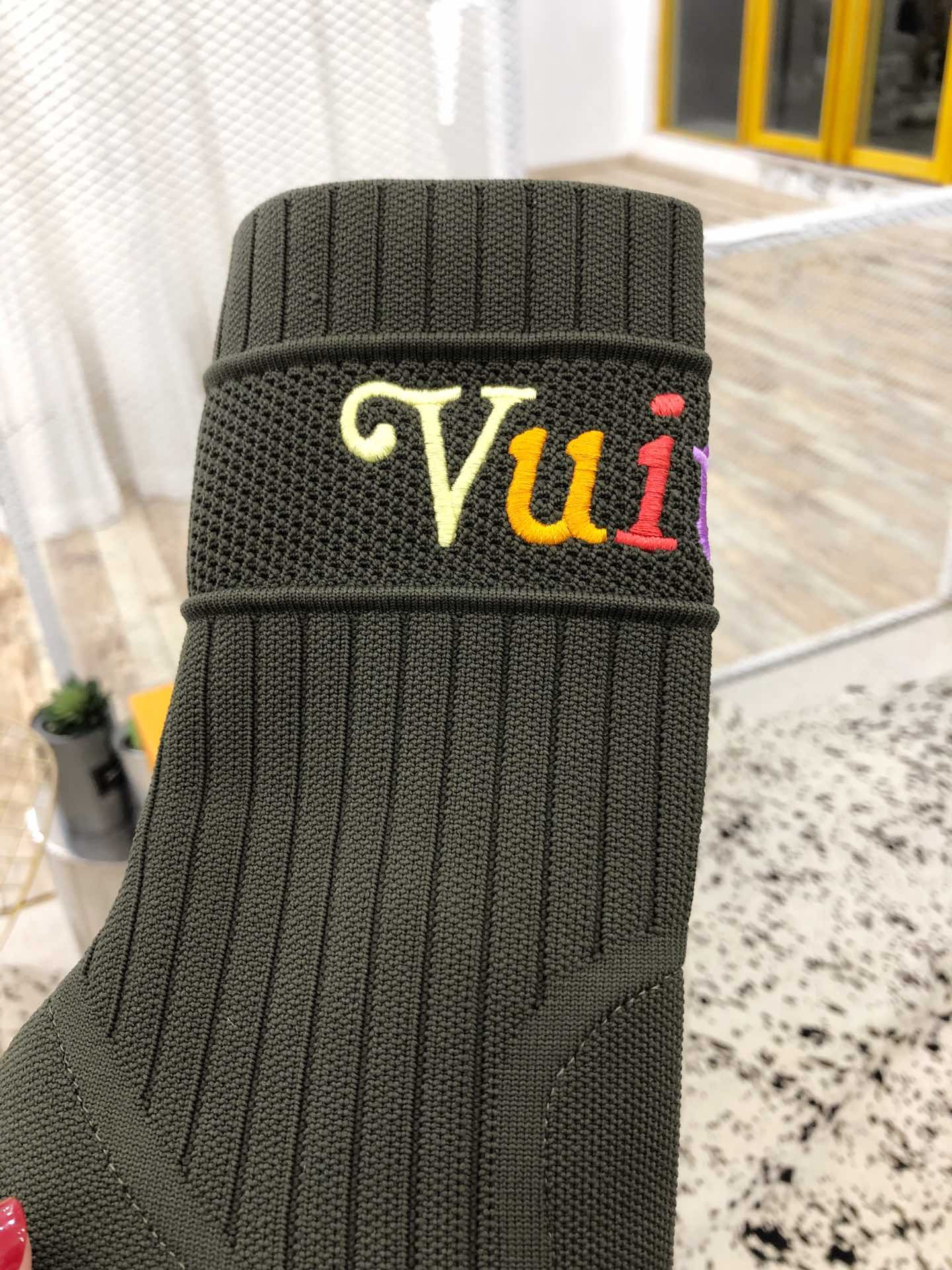 LVT BOOTS