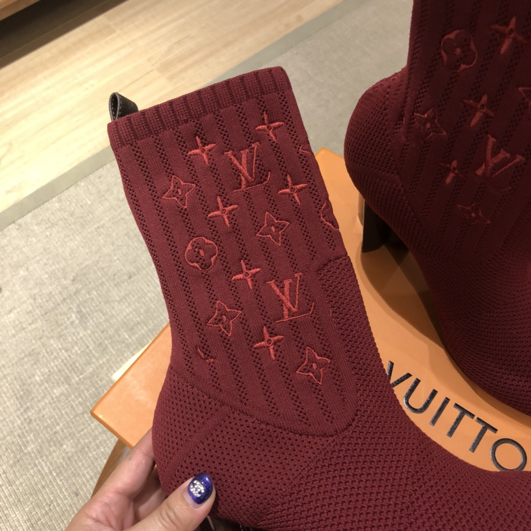 LVT BOOTS