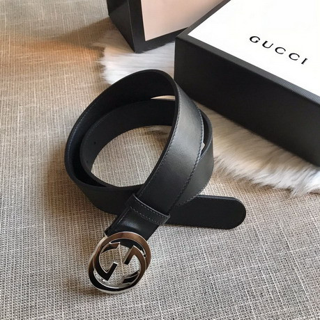 G*u*i belt