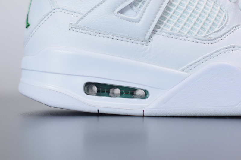 AIR JORDAN 4 “GREEN METALLIC”  CT8527-113