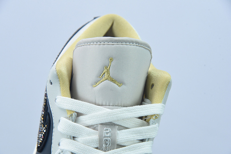 AIR JORDAN 1 LOW BEADED SWh DV1762-001