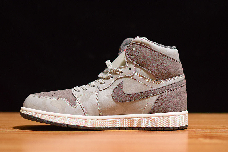 AIR JORDAN 1 RETRO HIGH PREMIUM 