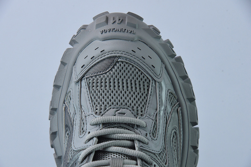 BC DEFENDER RUBBER PLATFORM SNEAKERS