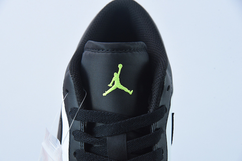 Air Jordan 1 Low “Wear Away” DN3705-003