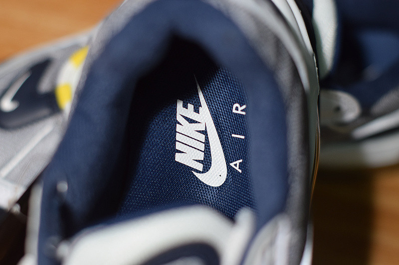 NIKE AIR MAX 98 TOUR YELLOW 640744-105